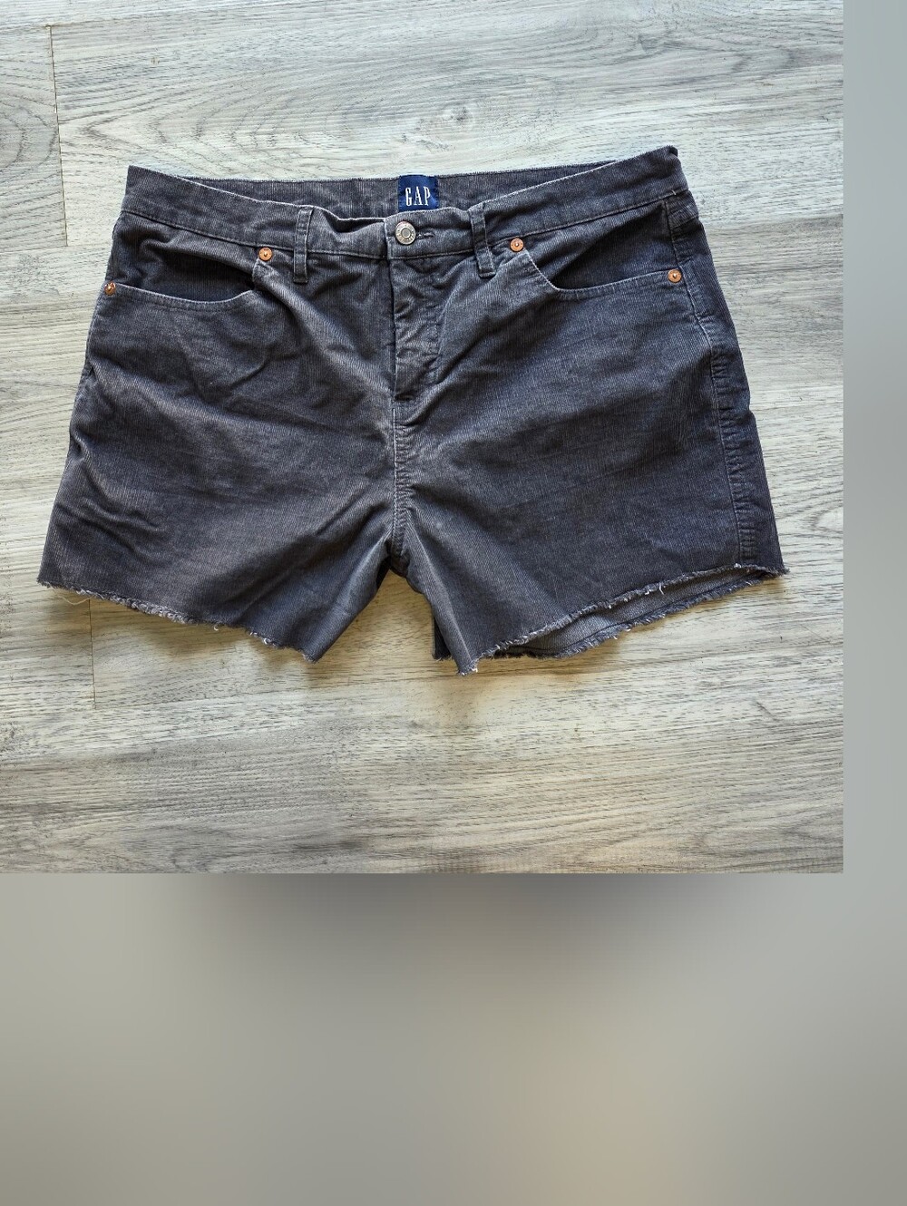 GAP Gray Corduroy Raw Hem Shorts Size 12